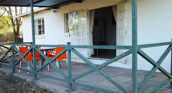 Casa Bianca Casa Cottage คลาเรนส์ ภายนอก รูปภาพ