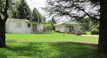 Casa Bianca Casa Cottage คลาเรนส์ ภายนอก รูปภาพ